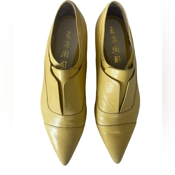💖L.A.M.B Gwen Stefani pointed leather flats creamy yellow - Picture 2 of 10